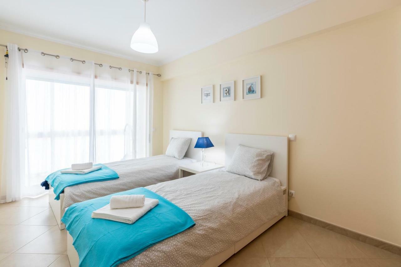 Apartamento Perto Praia, Com Piscina Алвор Экстерьер фото