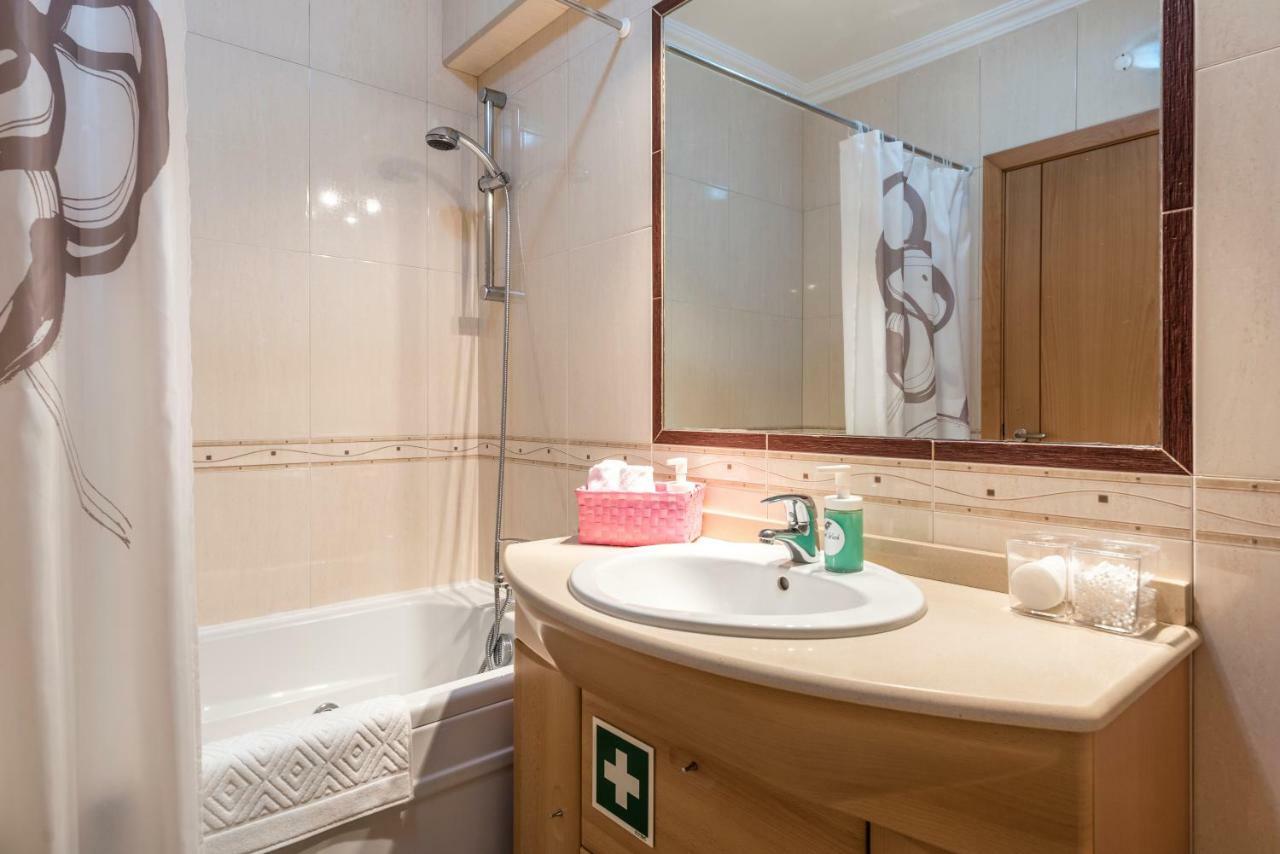 Apartamento Perto Praia, Com Piscina Алвор Экстерьер фото