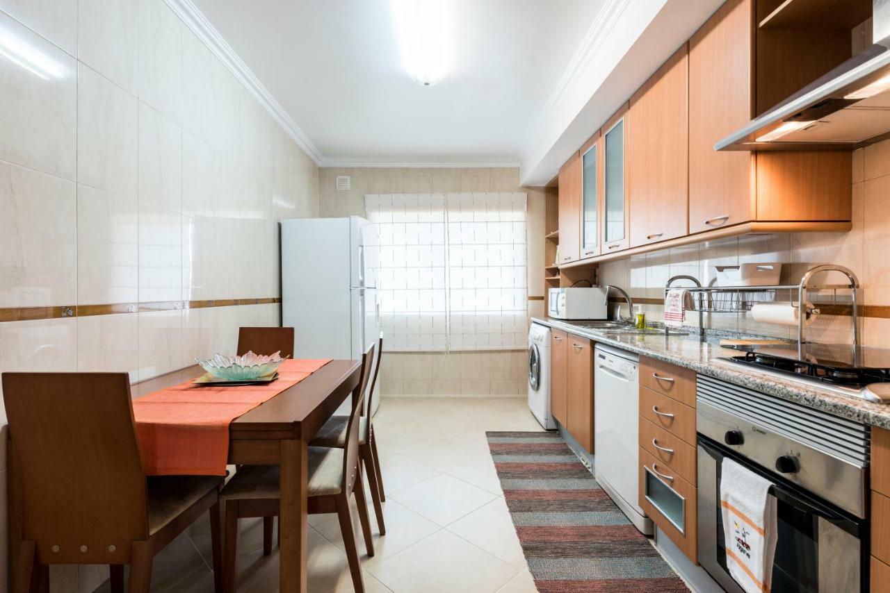 Apartamento Perto Praia, Com Piscina Алвор Экстерьер фото